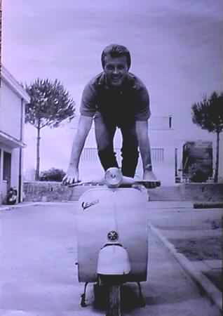 jungkneevel.jpg