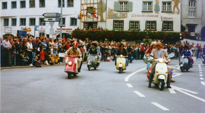FOTO2.jpg (262518 bytes)